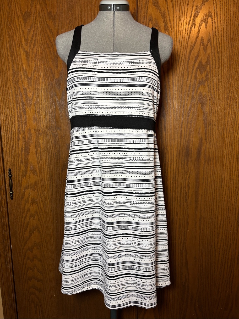 Soybu Black and White Striped Midi Dress with Contrast Waist - Large